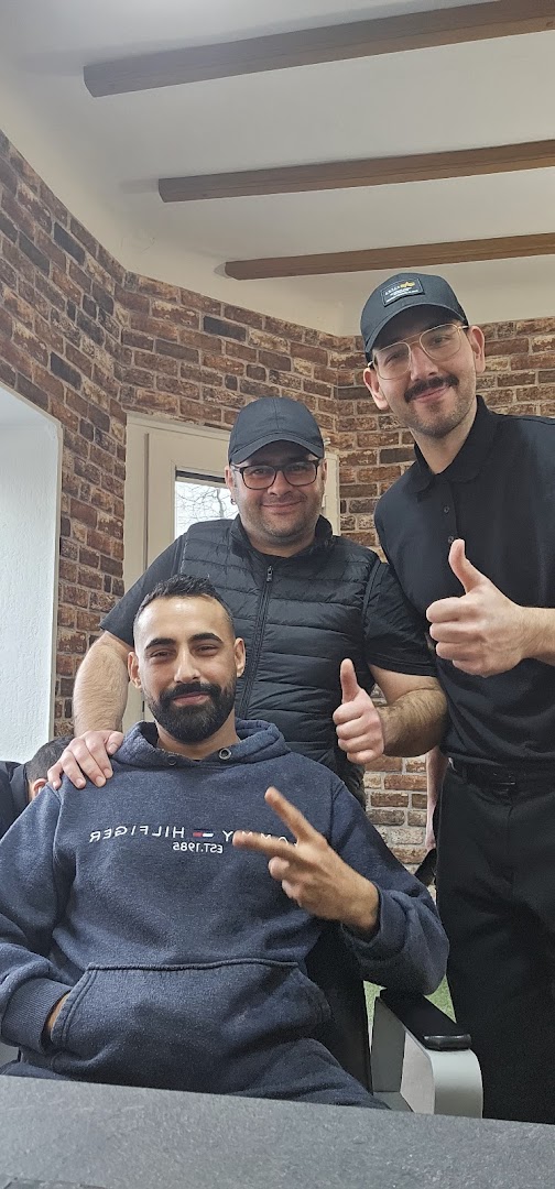 Das Team — zufriedene Kunden
